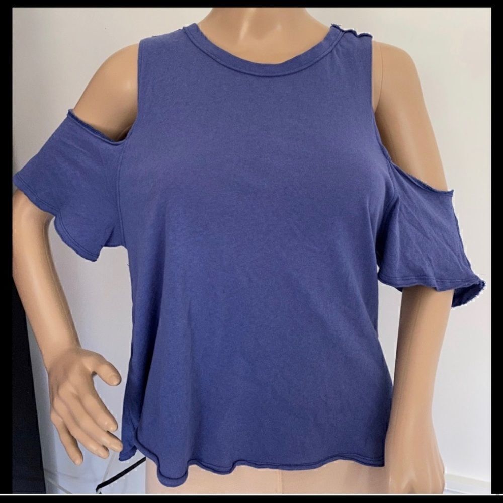 Free People Taurus Cold Shoulder Tee Blue XS Open Back Crisscross Boho Top NWOT - Picture 4 of 5